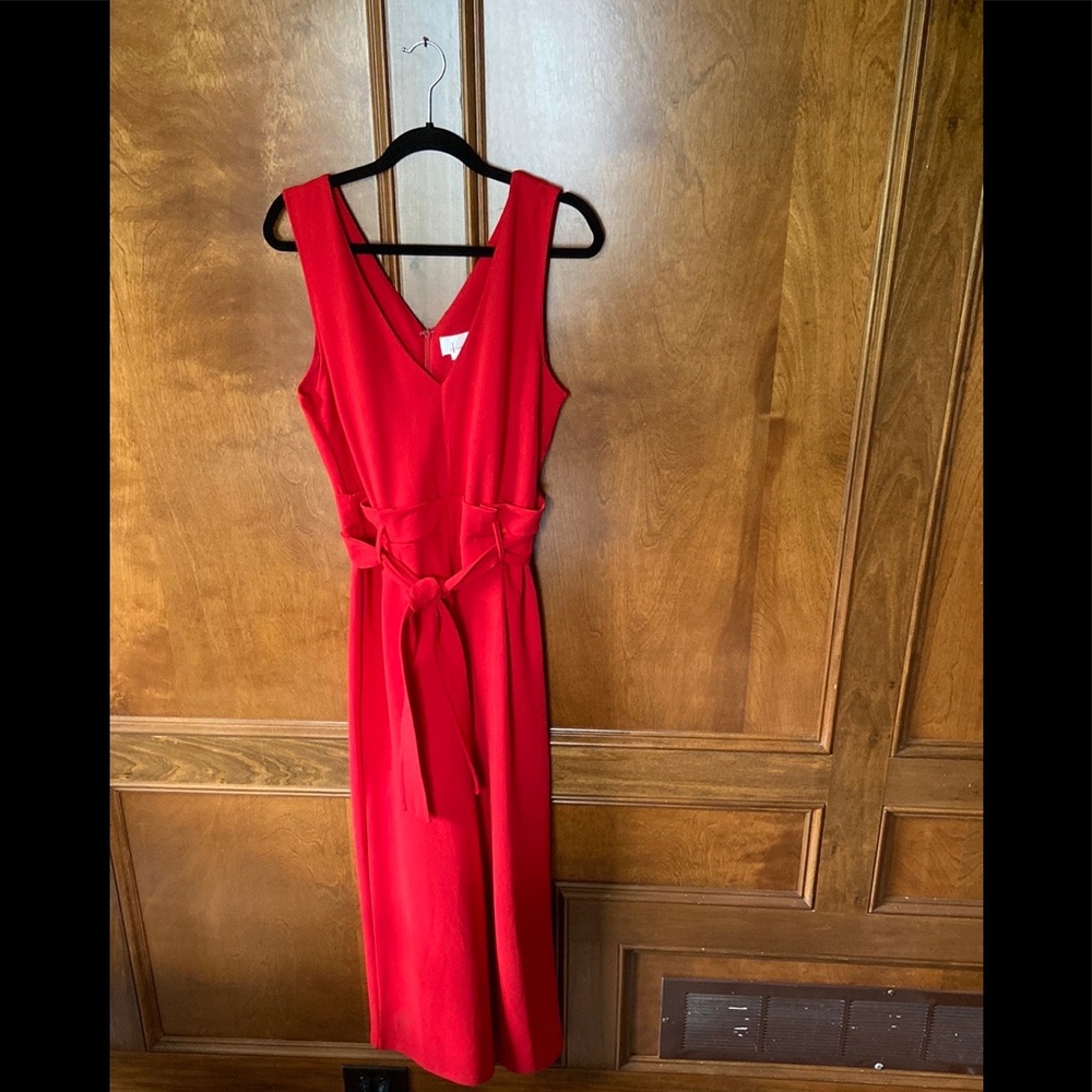 Anthropology Jump Suit Size Large pre Owned NWT Color Red/Rouge